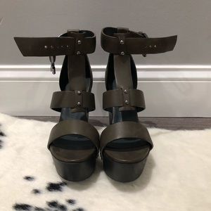 Army green / brown All Saints platform heels